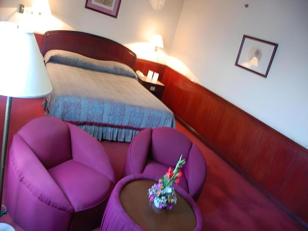 Great Eastern Hotel Quezon City Extérieur photo